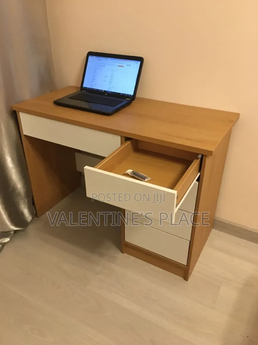 Office Home Working Station 
.
