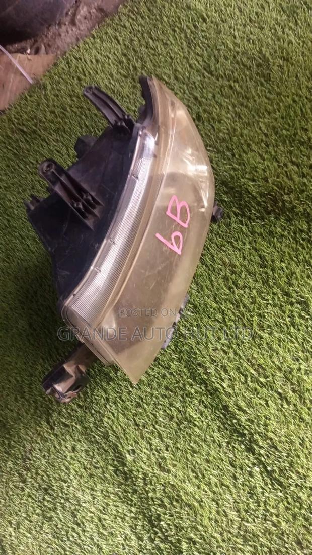 Toyota Bb Headlights - thumbnail 3