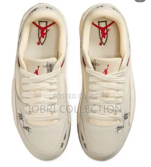 Jordan Flight Court “ X Who Decides War “
Sneakers