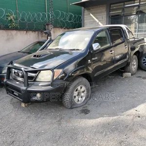 Toyota Hilux 2006 Black