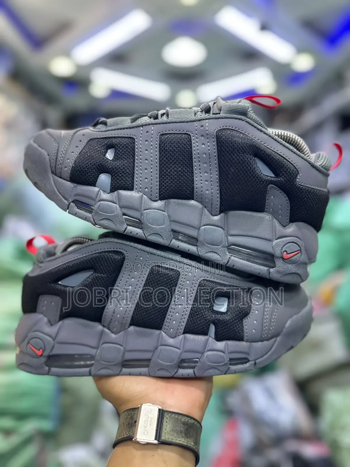 Nike Air Max Uptempo “Grey “
Sneakers