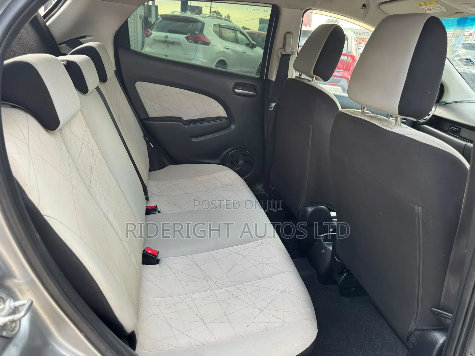 Mazda Demio 2011 Gray