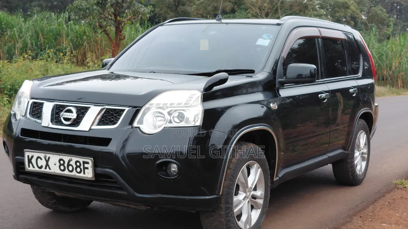 Nissan X-Trail 2012 Black