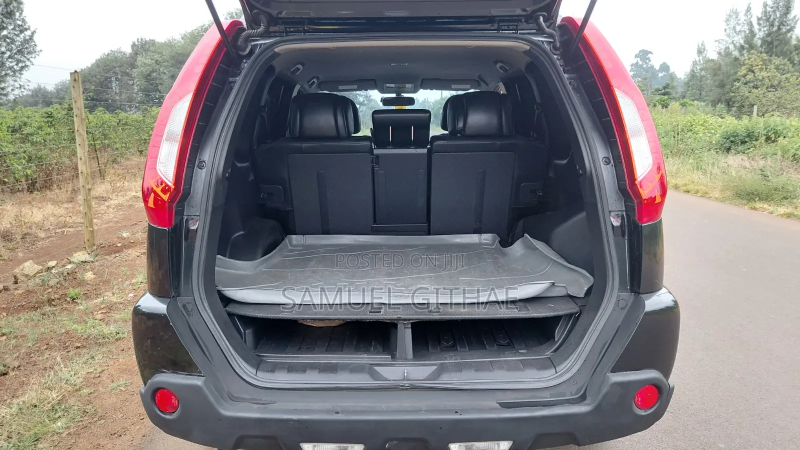 Nissan X-Trail 2012 Black