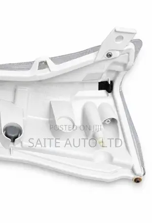 Nissan Leaf Corner Light
