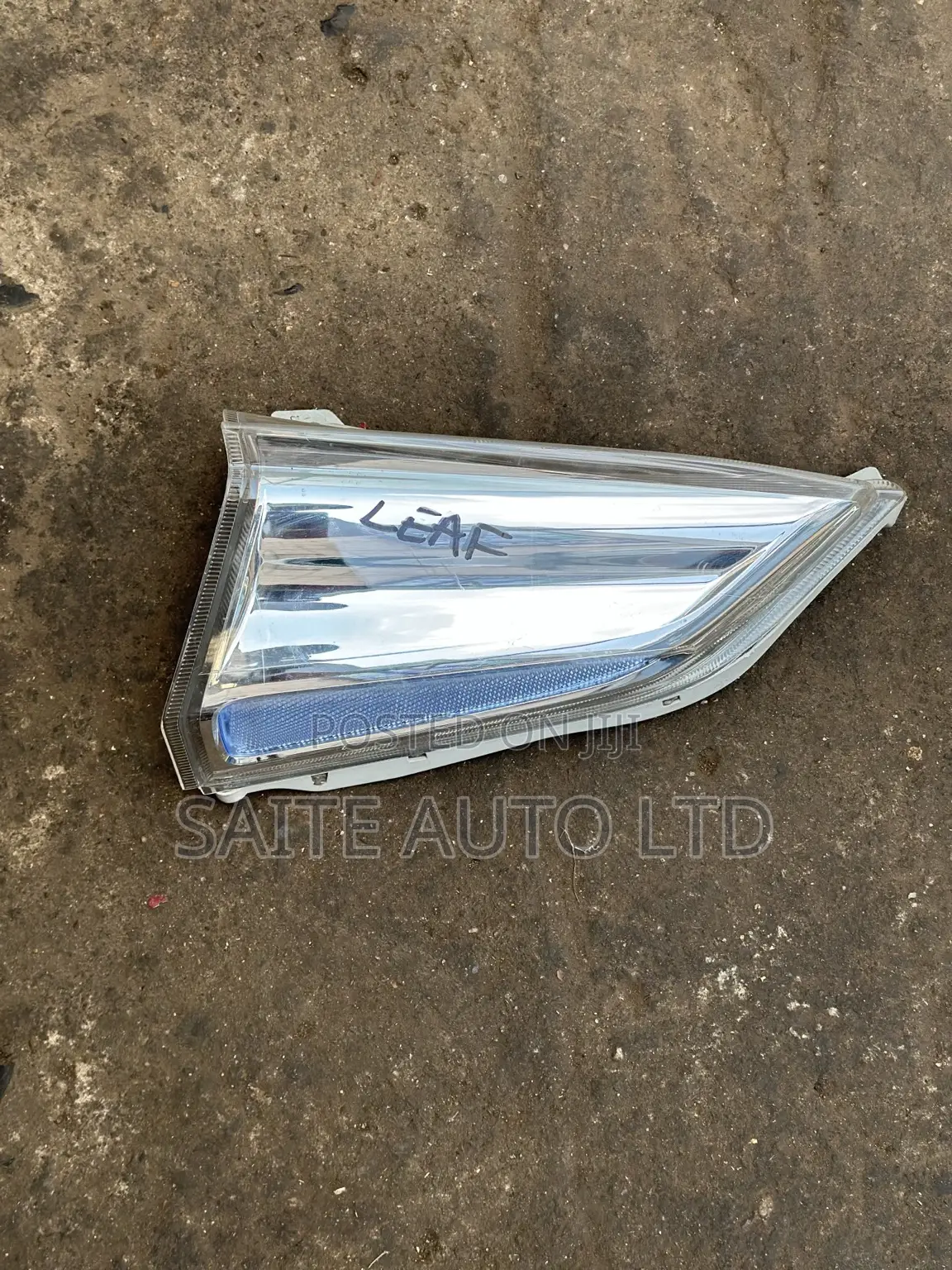 Nissan Leaf Corner Light