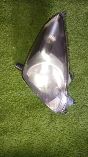 Toyota Opa Headlights