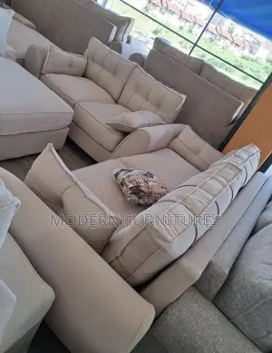 Maison Top Notch Finished 5 Seater Sofa Set/5 Seater Sofa