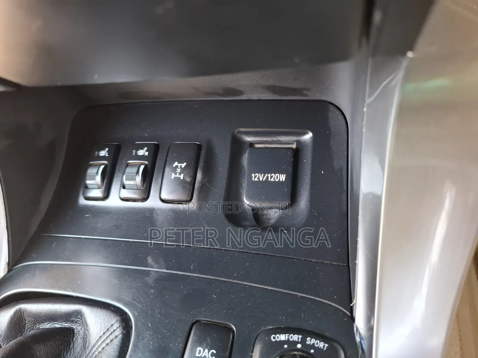 Toyota Land Cruiser Prado 2004 White