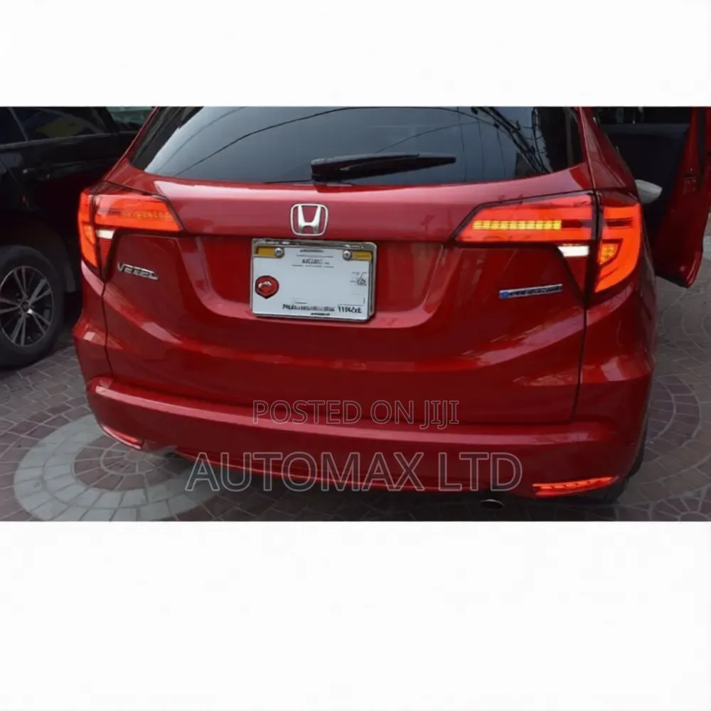 Honda Vexel, Rear Bumper LED Reflectors