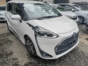 Toyota Sienta 2019 Pearl