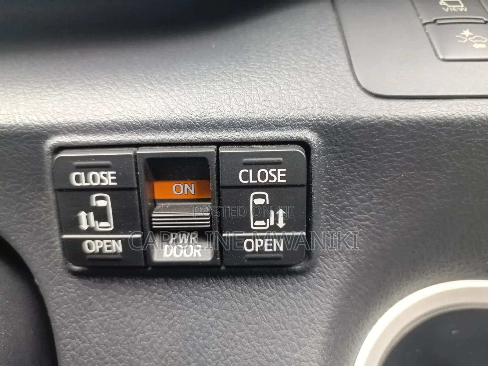 Toyota Sienta 2019 Pearl