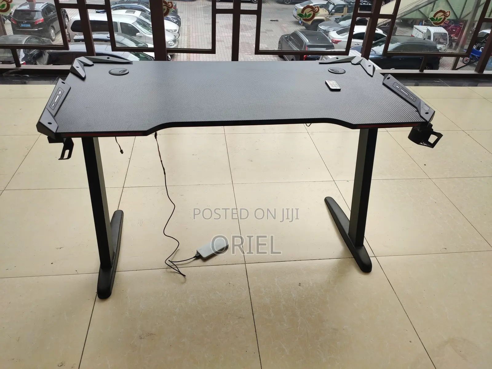 Office Desk : LED 140cm Modern Black Gaming Desk