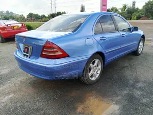 Mercedes-Benz C180 2004 Blue
