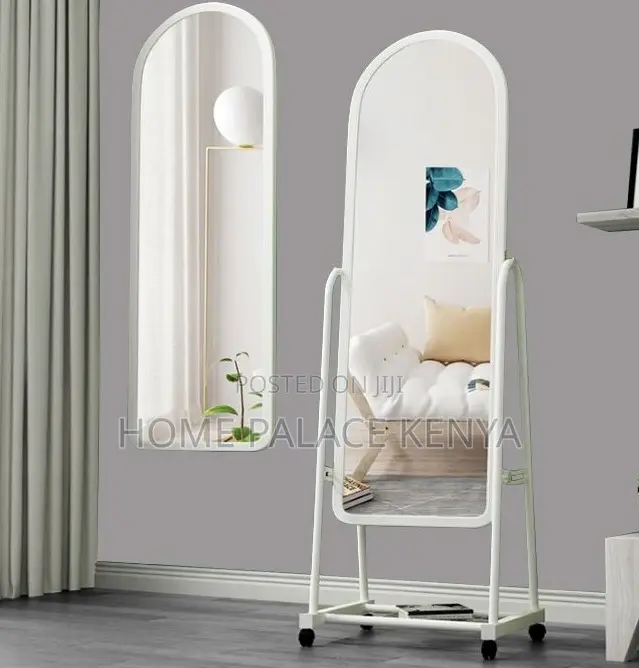 Bedroom Mirror: Smooth Rolling Steel Image Mirror