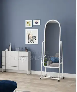 Bedroom Mirror: Smooth Rolling Steel Image Mirror