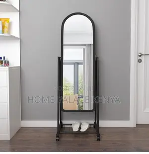 Bedroom Mirror: Smooth Rolling Steel Image Mirror