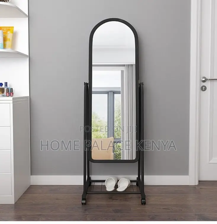 Bedroom Mirror: Smooth Rolling Steel Image Mirror