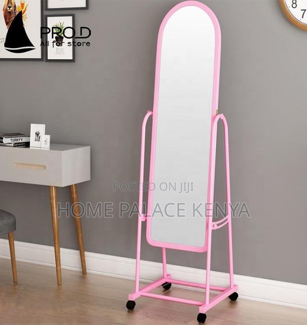 Bedroom Mirror: Smooth Rolling Steel Image Mirror - thumbnail 5