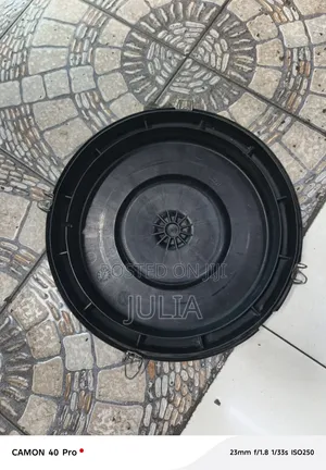 Isuzu NQR 700p Air Clearner Lid