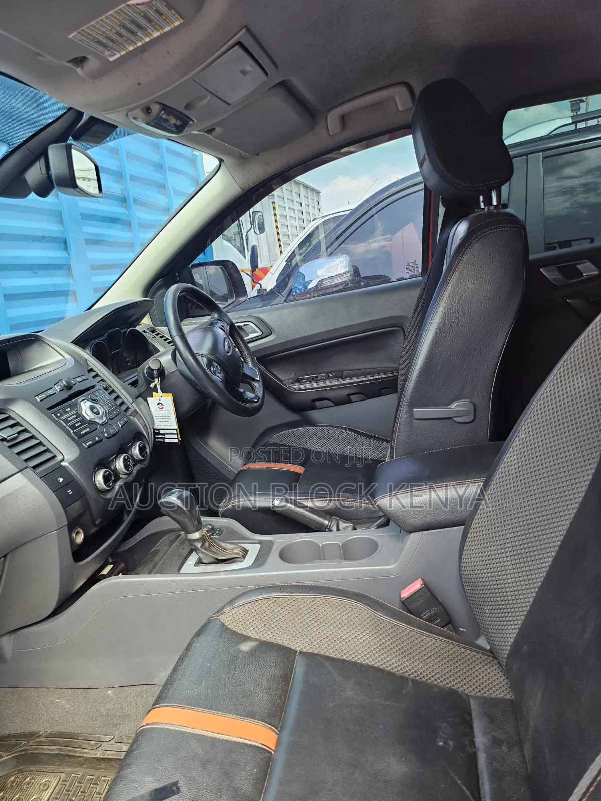 Ford Ranger 2015 Orange