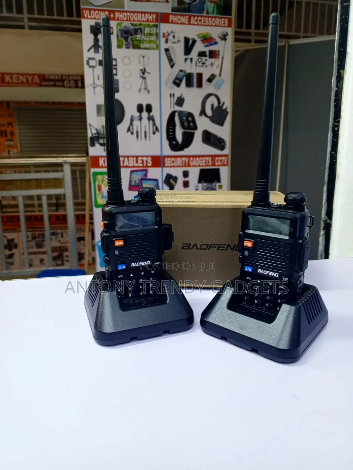 2 Pack Baofeng UV-5R Dual Band VHF UHF Radios