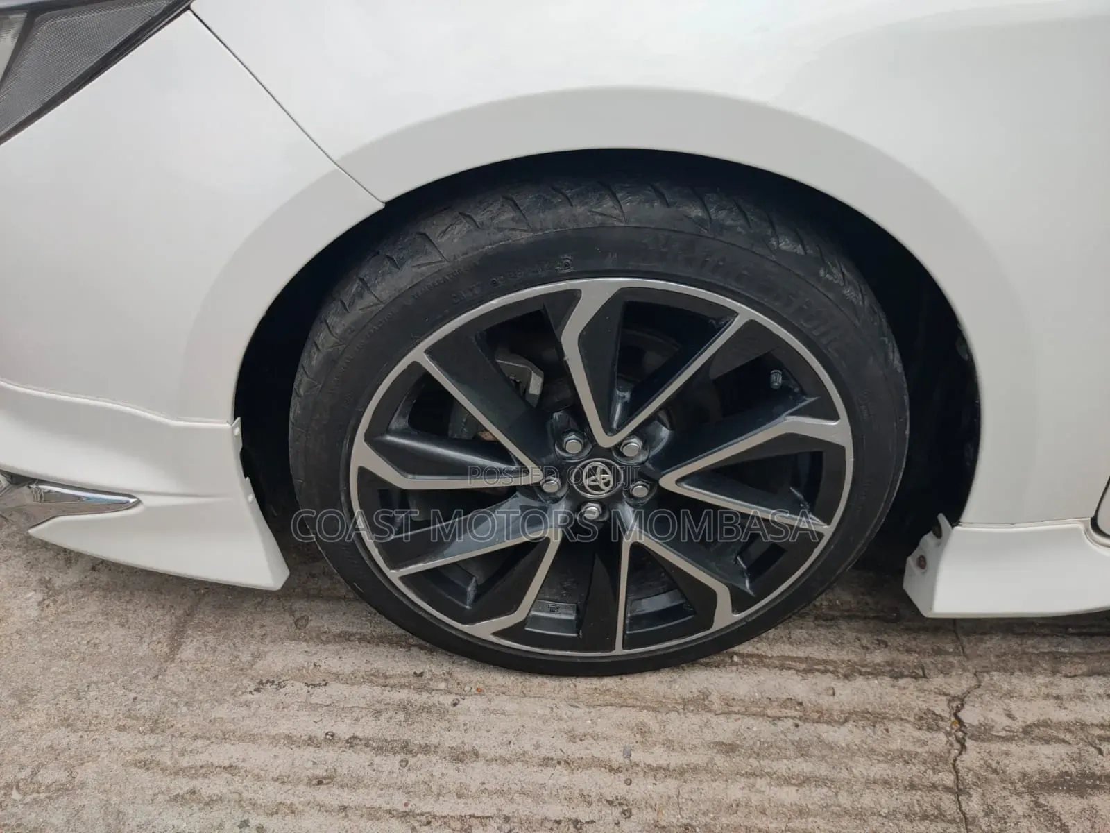 Toyota Corolla 2020 White