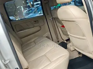 Toyota Hilux 2007 Silver