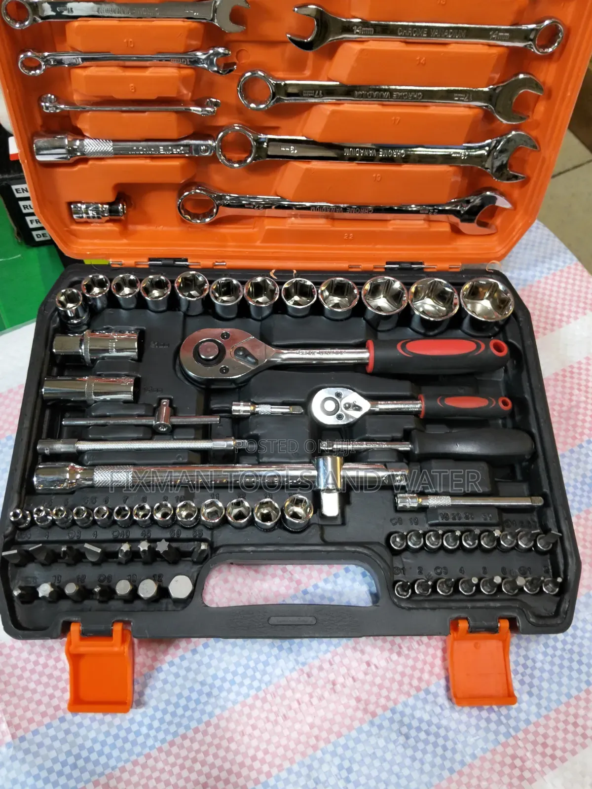 Socket Wrench Spanners Set 82 PCS With Screwdriver Set