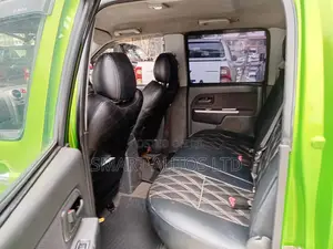 Isuzu Rodeo 2004 Green
