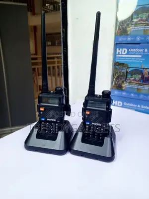 Baofeng UV-5R Pair VHF UHF Handheld Radio Set