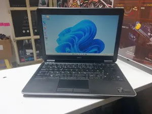 Laptop Dell Latitude E7240 8GB Intel Core i7 SSD 128GB