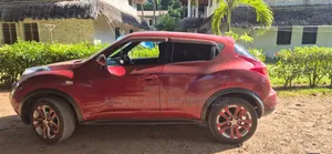 Nissan Juke 2015 Red
