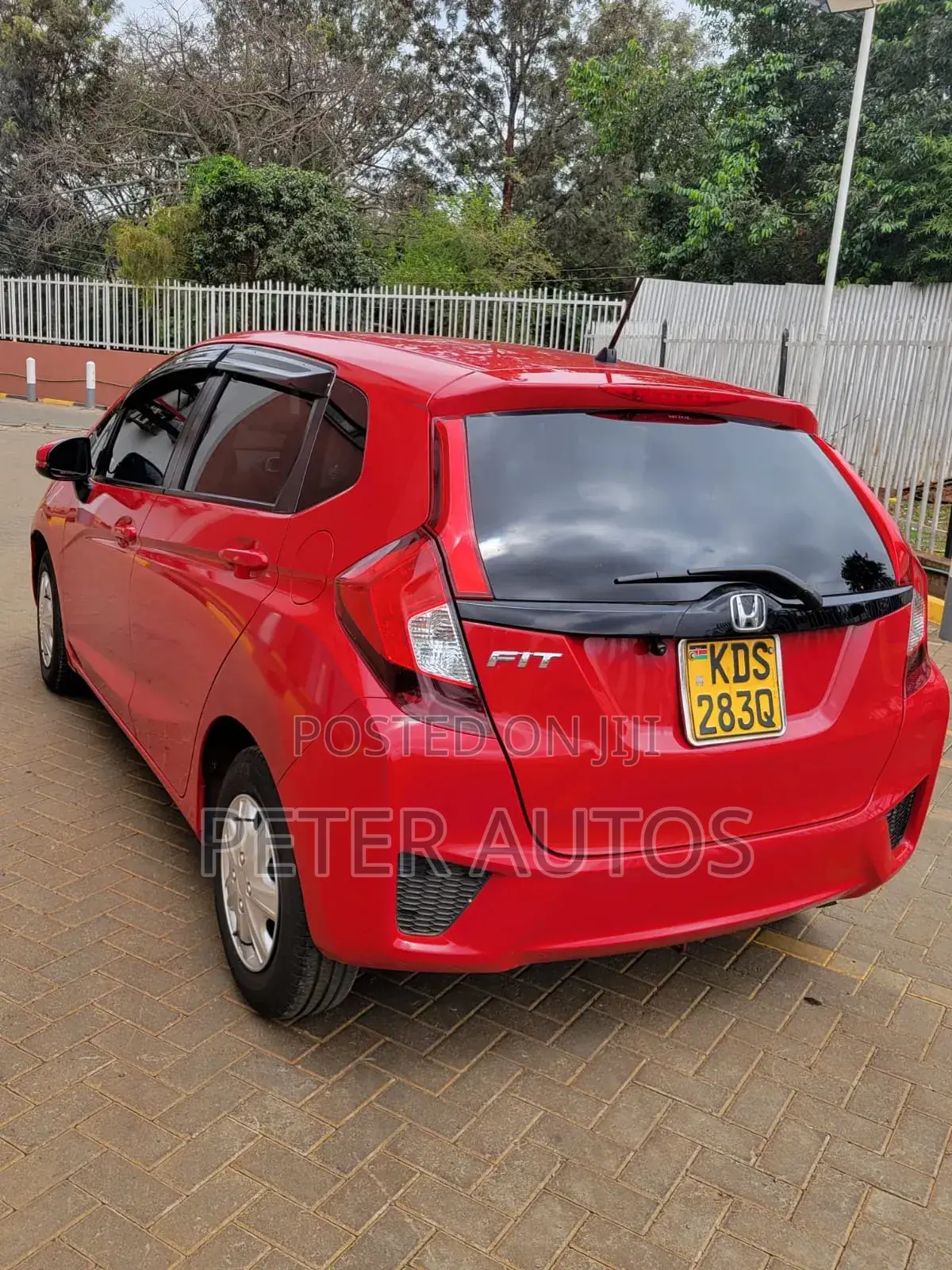 Honda Fit 2017 Red