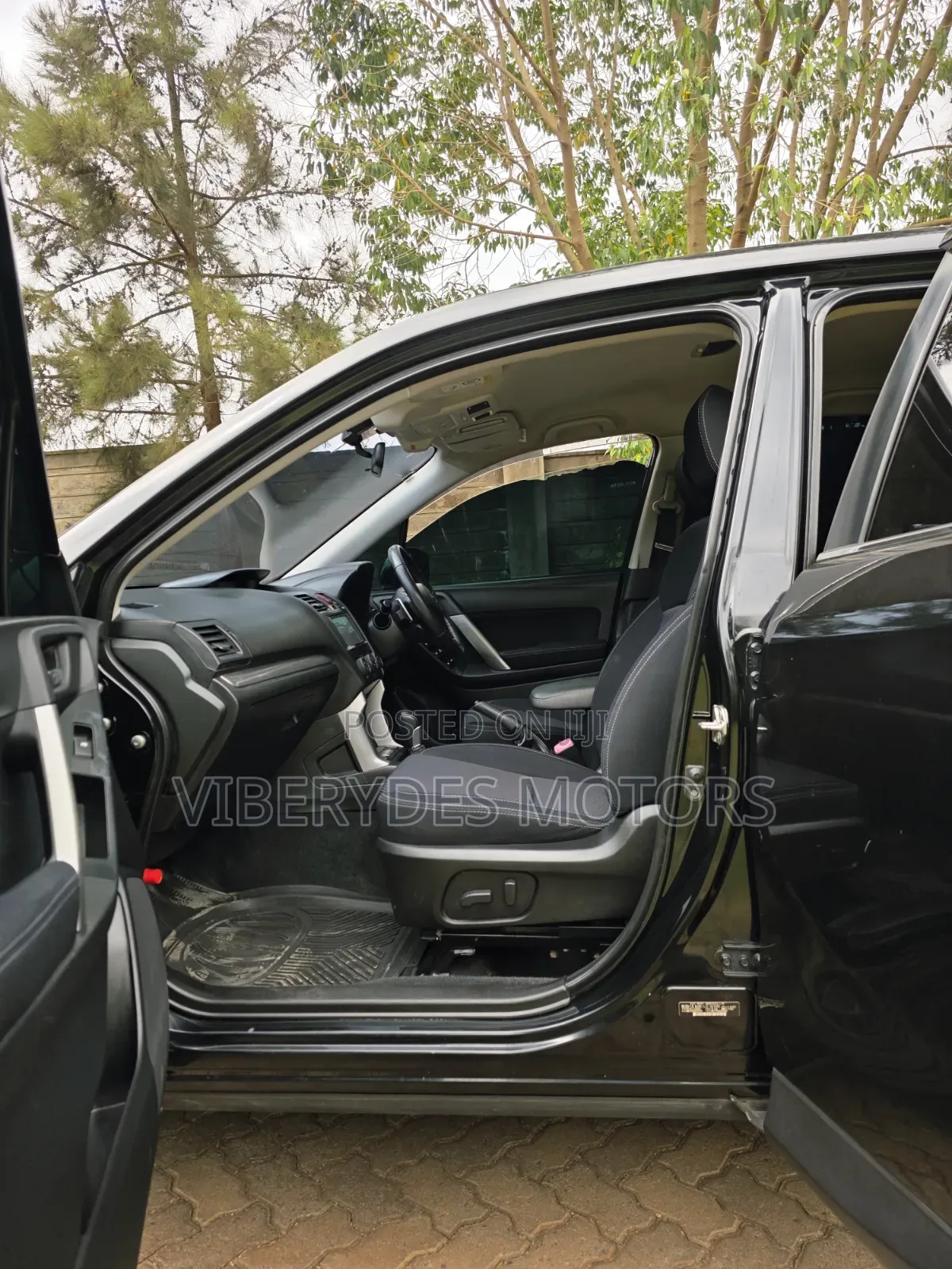 Subaru Forester 2014 Black