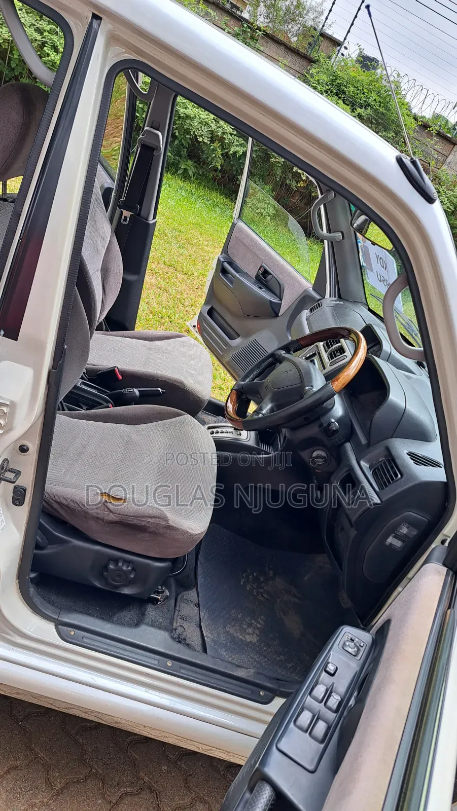 Mitsubishi Pajero IO 2004 White