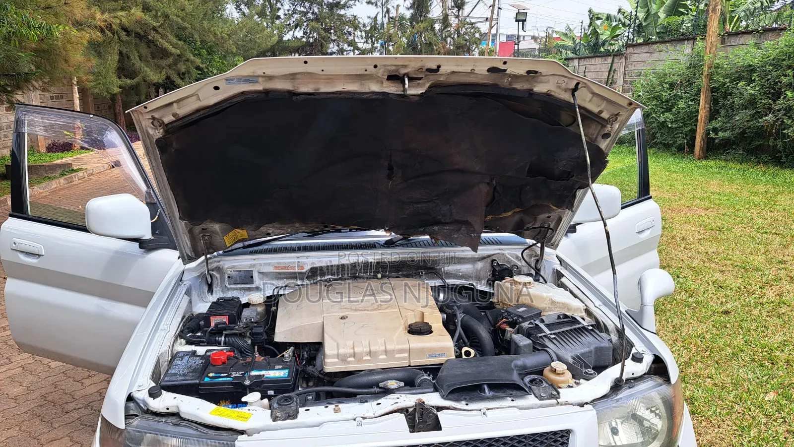 Mitsubishi Pajero IO 2004 White