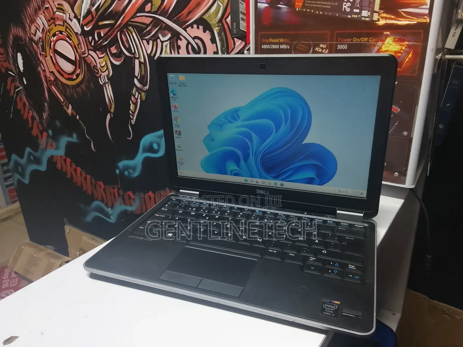 Laptop Dell Latitude E7240 8GB Intel Core i7 SSD 128GB