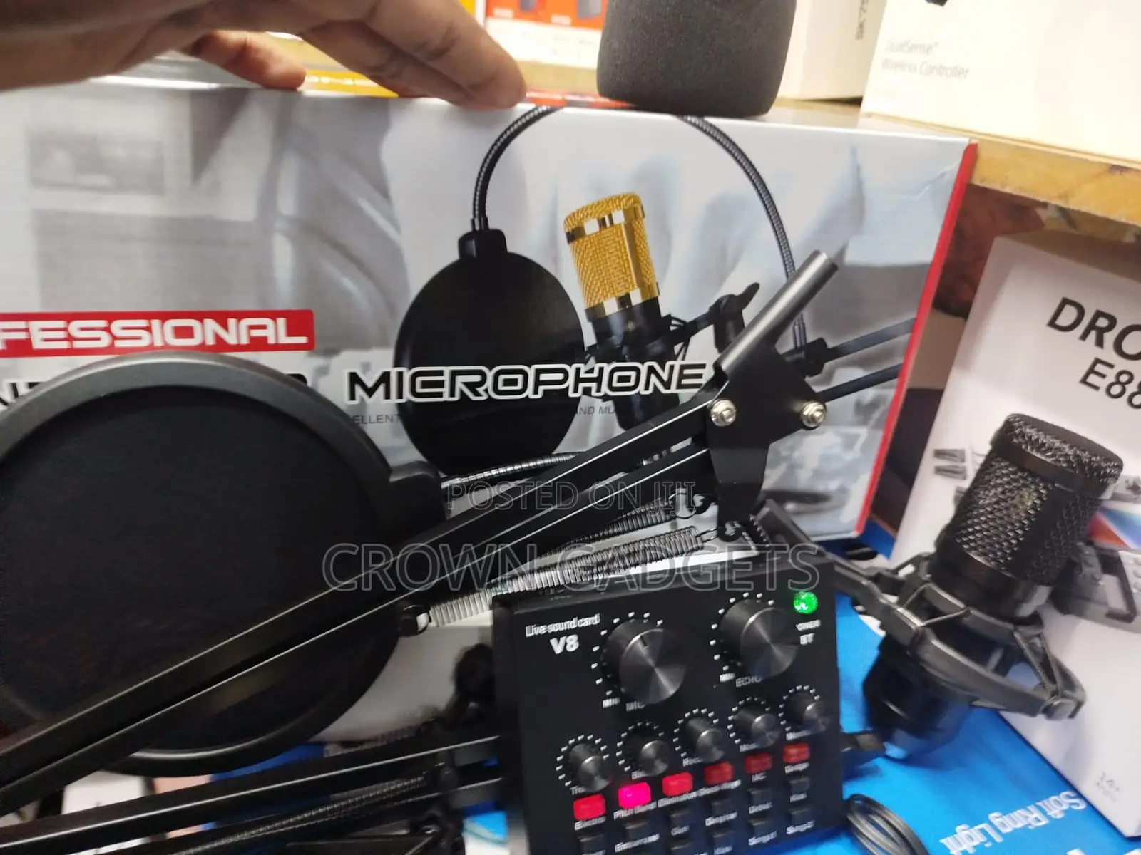 BM-800 Recording Microphone With V8 Sound Card Bundle