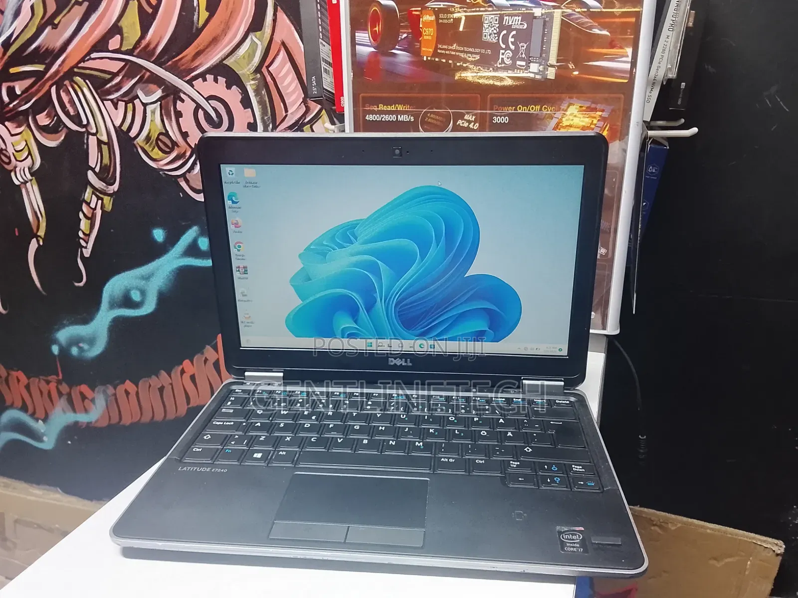 Laptop Dell Latitude E7240 8GB Intel Core i7 SSD 128GB