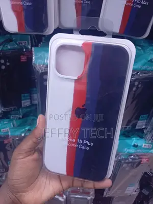iPhone 15 Plus Interior Soft Microfiber Lining Case
