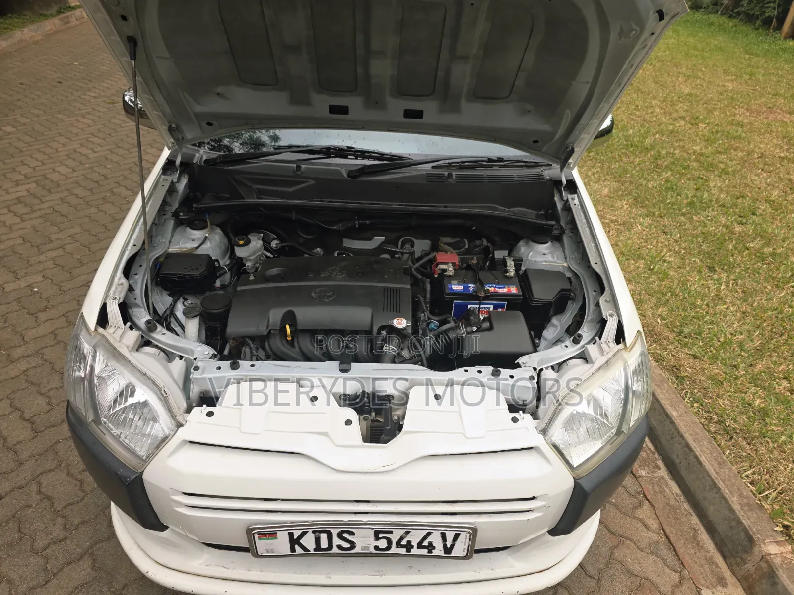 Toyota Probox 2018 White