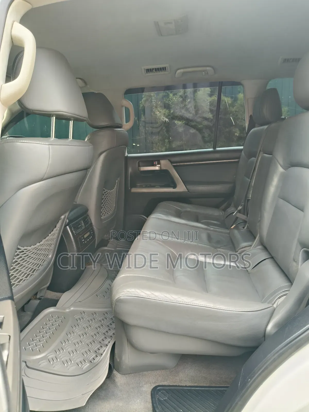 Toyota Land Cruiser 4.6 V8 ZX 2009 White