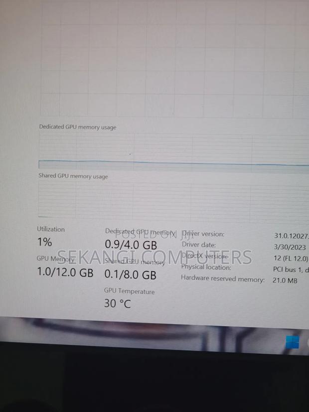 Desktop Computer Dell Inspiron 27 All-in-One 16GB Intel Xeon SSD 512GB - thumbnail 5