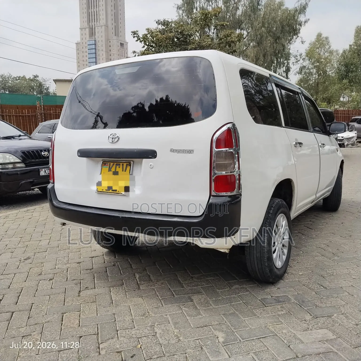 Toyota Probox 2013 White