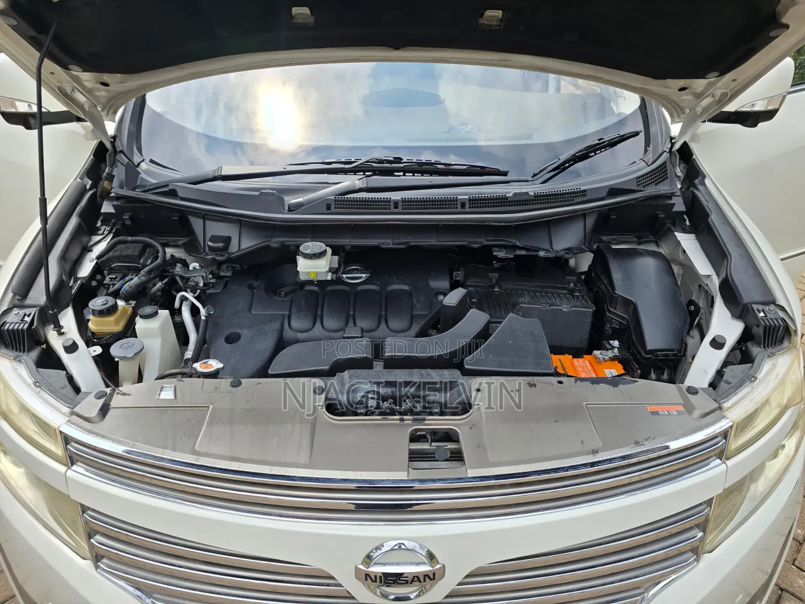 Nissan Elgrand 2011 White