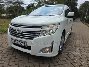 Nissan Elgrand 2011 White
