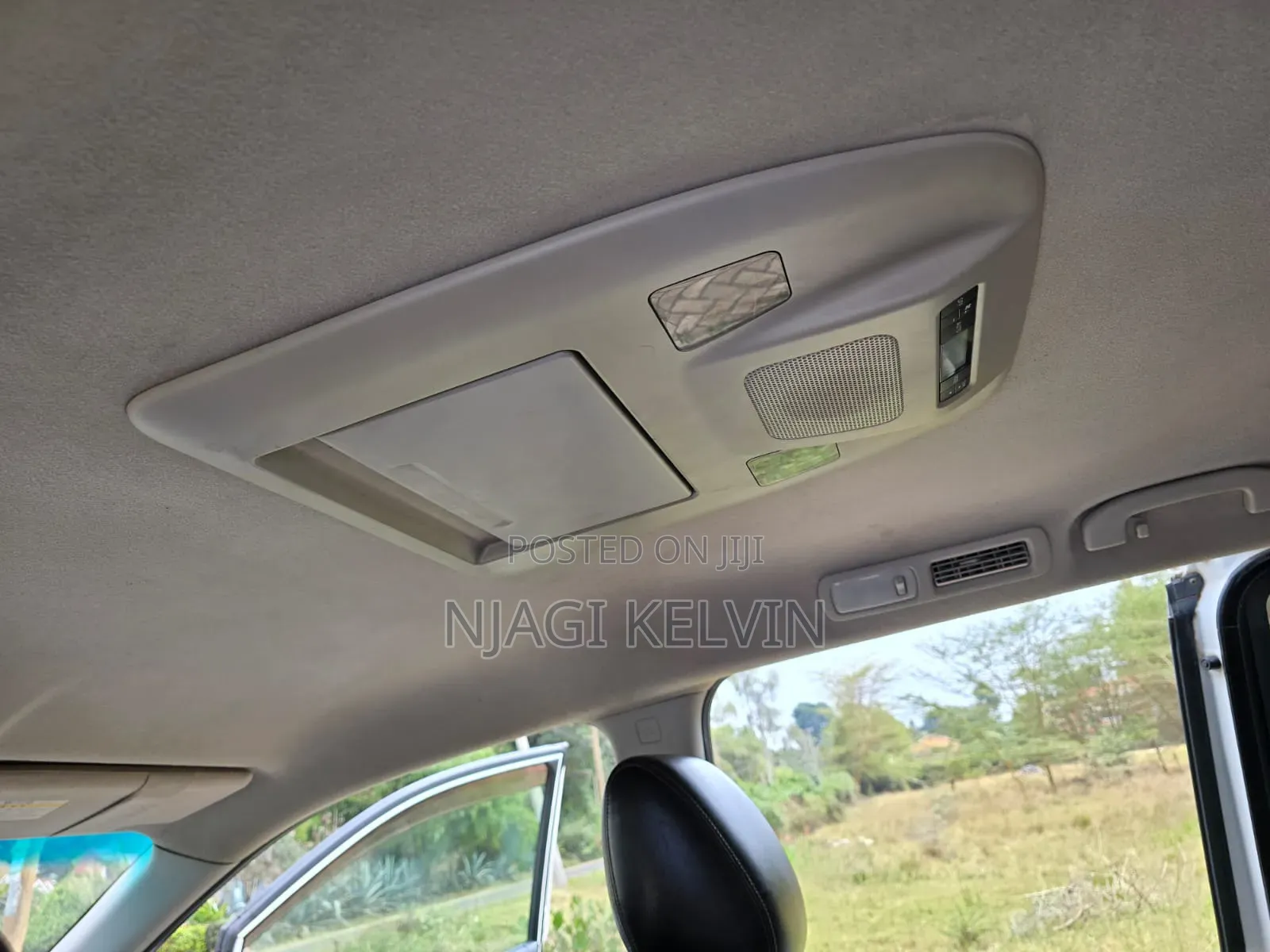 Nissan Elgrand 2011 White