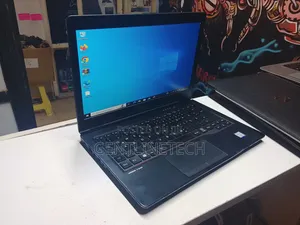 Laptop Fujitsu Lifebook U727 8GB Intel Core i5 SSD 128GB