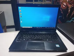 Laptop Fujitsu Lifebook U727 8GB Intel Core i5 SSD 128GB